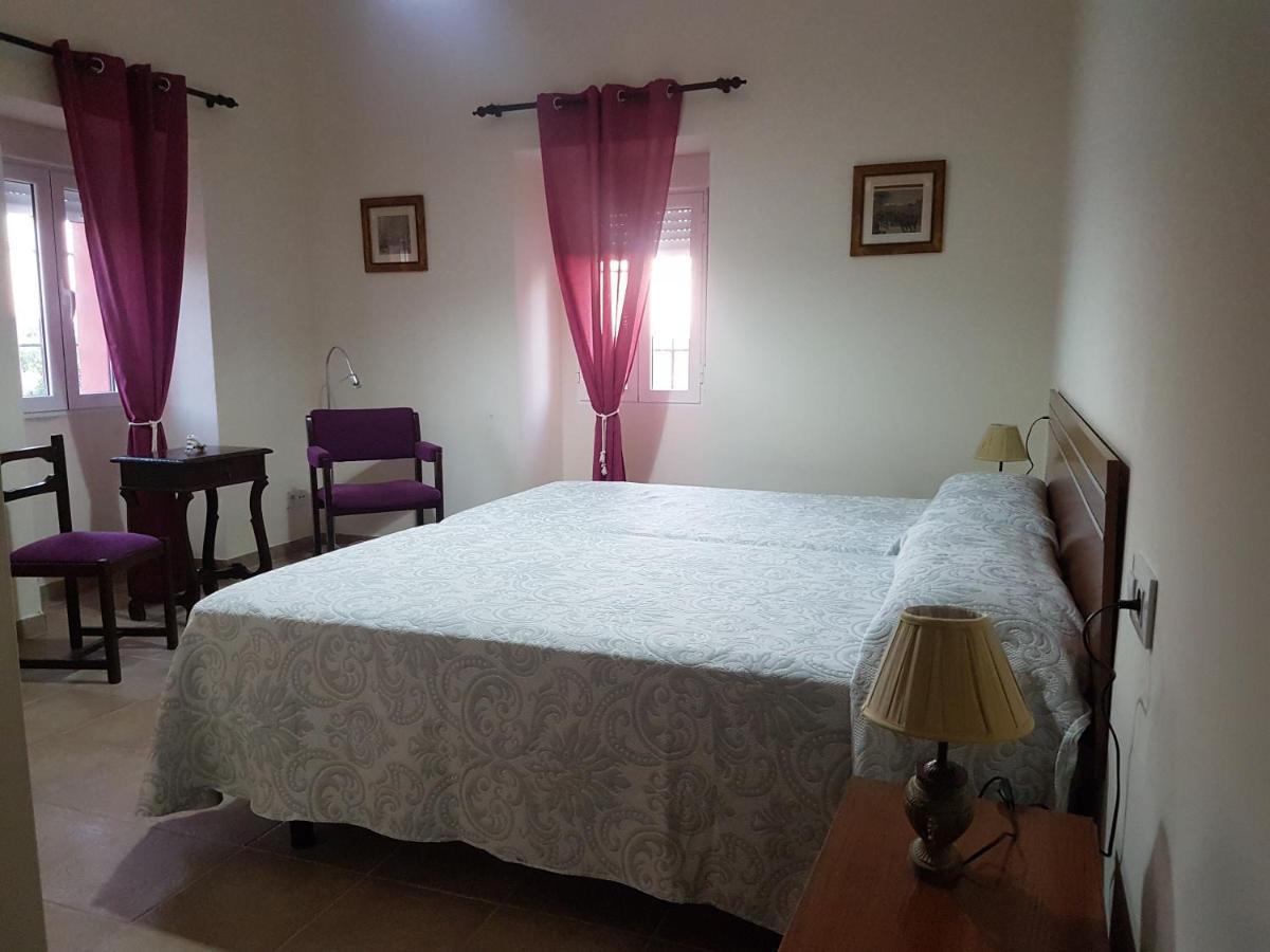 El Mirador Del Abuelo Guest House Cabeza del Buey Eksteriør bilde